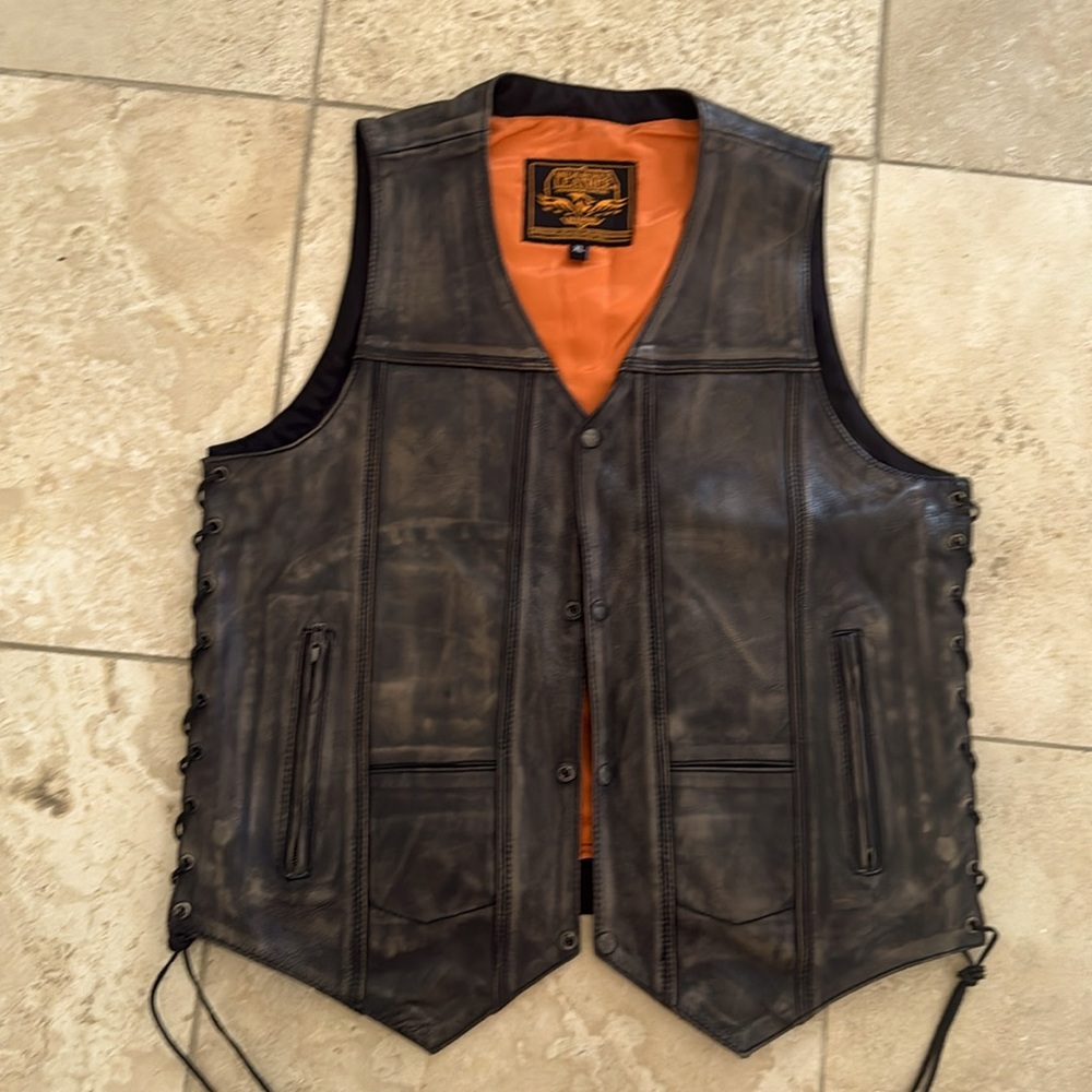 Brand new never worn extra large men’s riding vest